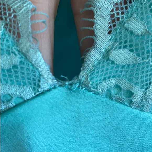 Guess mint green camisole tank with lace detail - Picture 4 of 5